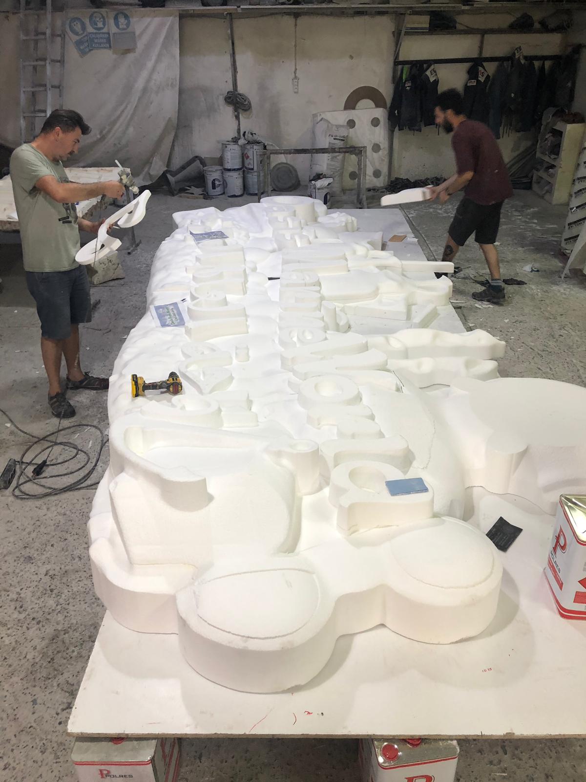 Mascotte En Polystyrene 2