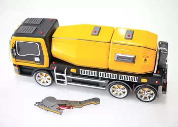 Prototype de Camion à Benne Basculante Imprimé en 3D