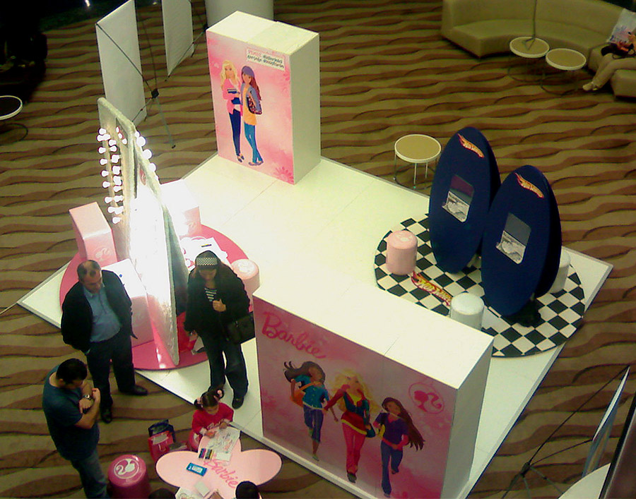 Stand Publicitaire De Produits 2