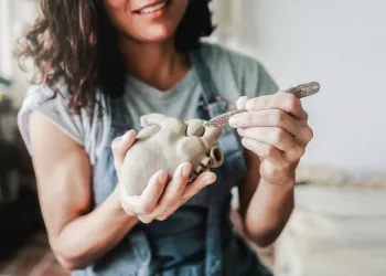 Sélection des matériaux dans la production de sculptures