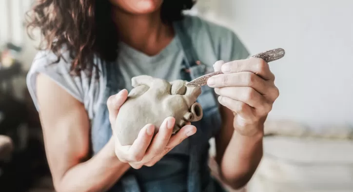 Sélection des matériaux dans la production de sculptures